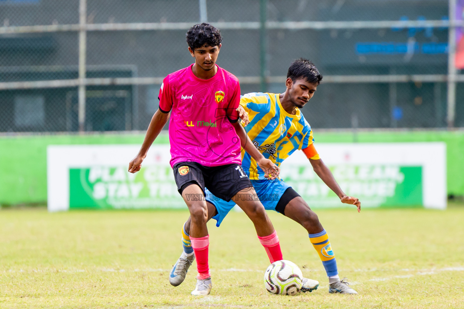 Club Valencia vs United Victory (U16) in Day 10 of Dhivehi Youth League 2024 held at Henveiru Stadium on Sunday, 15th December 2024. Photos: Nausham Waheed / Images.mv