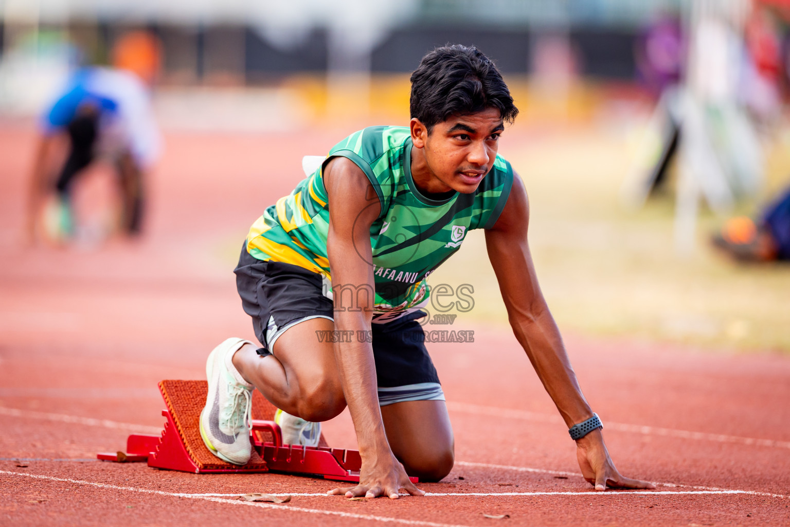 Day 3 of Inter-school Athletics Championship 2025 held in Ekuveni Synthetic Track, Male', Maldives on Wednesday, 08th October 2025. Photos by: Nausham Waheed / Images.mv