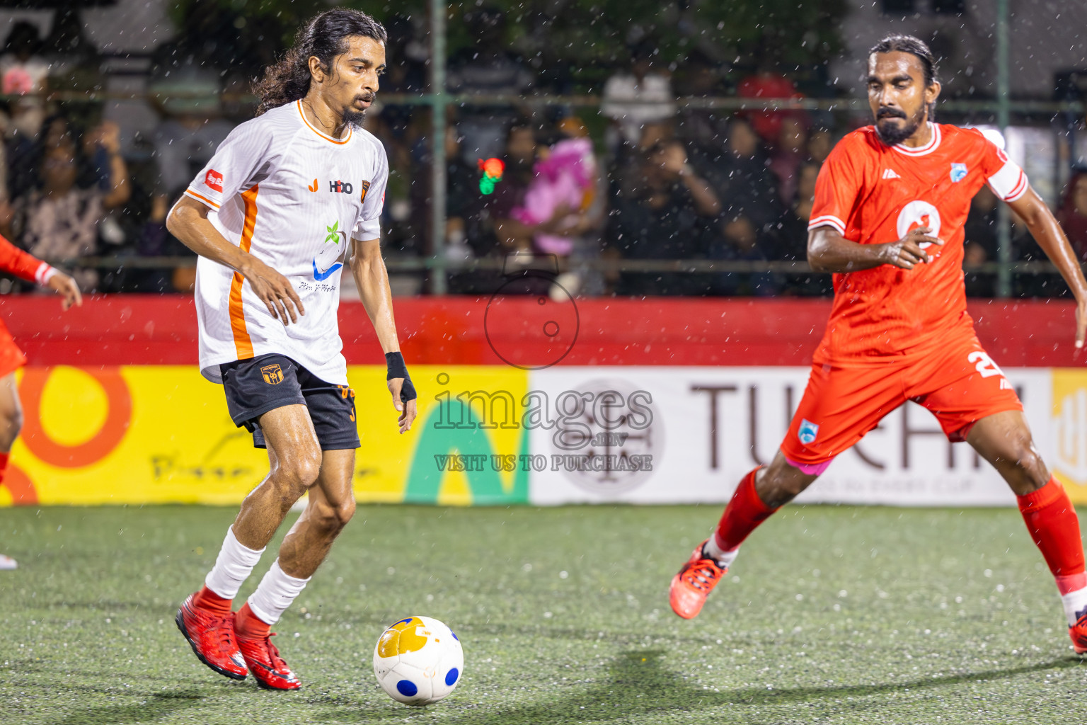 Th Gaadhiffushi vs Th Hirilandhoo  in Day 6 of Golden Futsal Challenge 2025 on Friday, 6th January 2025, in Hulhumale', Maldives
Photos: Ismail Thoriq / images.mv
