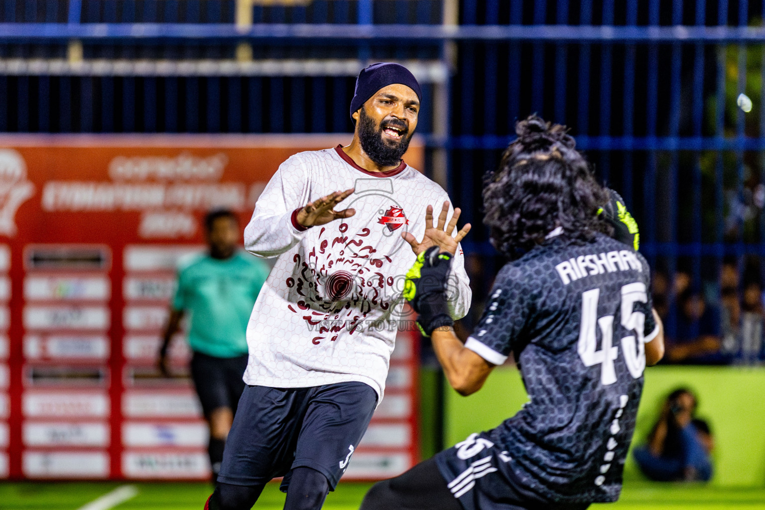 All Wolves vs FC Dhunthari in Day 2 of Eydhafushi Futsal Cup 2024 was held on Tuesday, 9th April 2024, in B Eydhafushi, Maldives Photos: Nausham Waheed / images.mv