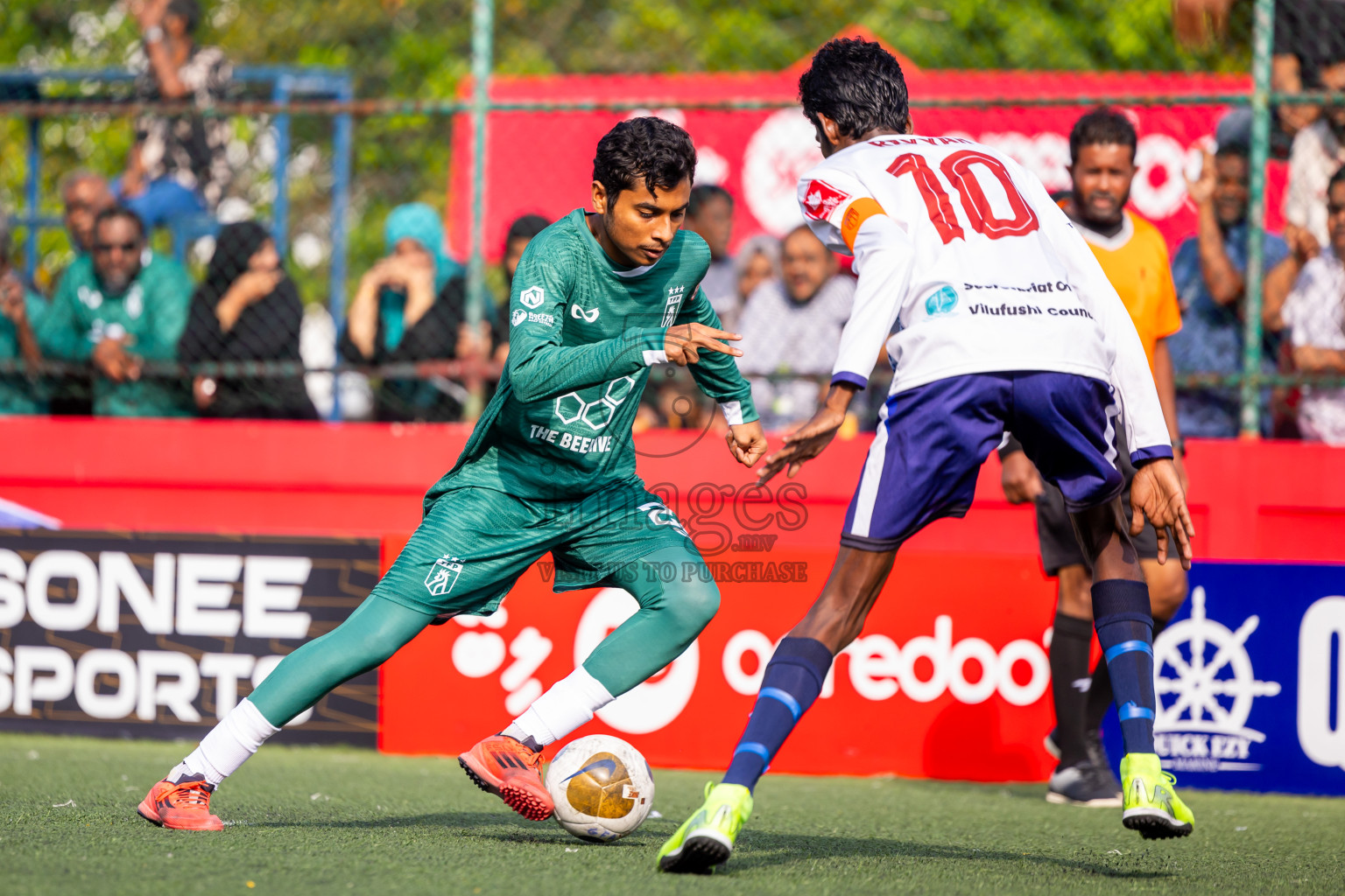 Th Thimarafushi vs Th Vilufushi in Day 14 of Golden Futsal Challenge 2025 was held on Saturday, 18th January 2025, in Hulhumale', Maldives. Photos: Nausham Waheed / images.mv