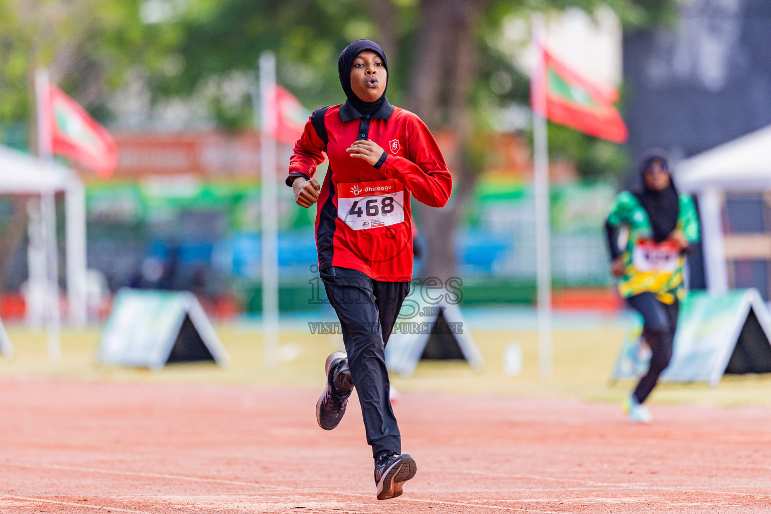 Day 2 of Inter-school Athletics Championship 2025 held in Ekuveni Synthetic Track, Male', Maldives on Tuesday, 07th October 2025. Photos by: Areef Adam / Images.mv