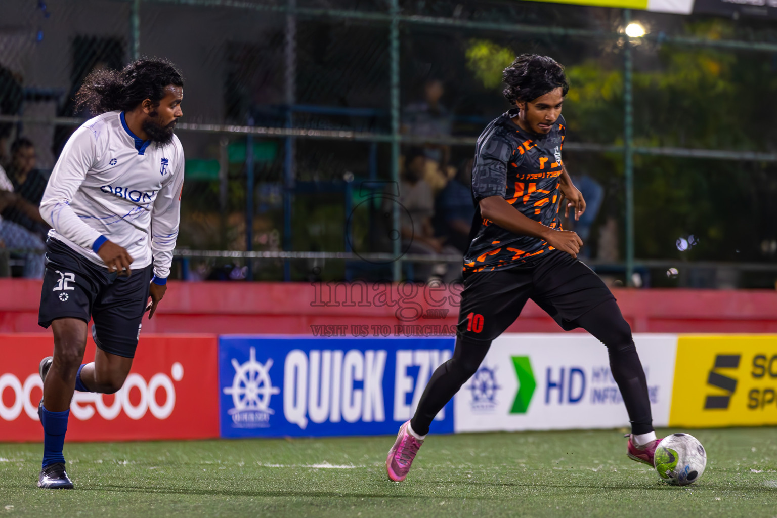 ADh Hangnaameedhoo vs ADh Omadhoo in Day 12 of Golden Futsal Challenge 2024 was held on Friday, 26th January 2024, in Hulhumale', Maldives
Photos: Ismail Thoriq / images.mv