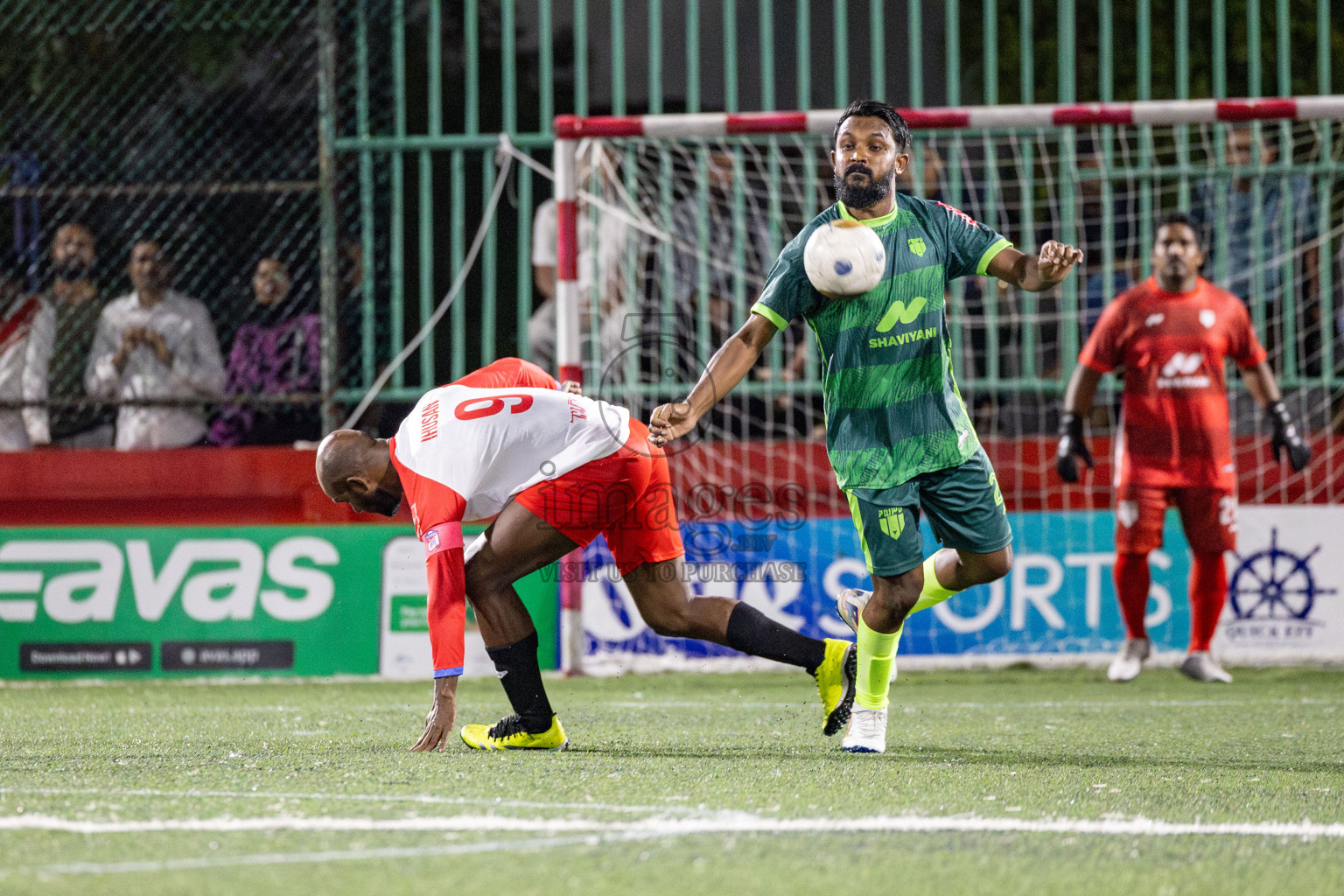 Th. Kinbidhoo VS Th. Dhiyamigili in Day 18 of Golden Futsal Challenge 2025 was held on Wednesday, 22nd January 2025, in Hulhumale', Maldives. Photos: Nausham Waheed / images.mv