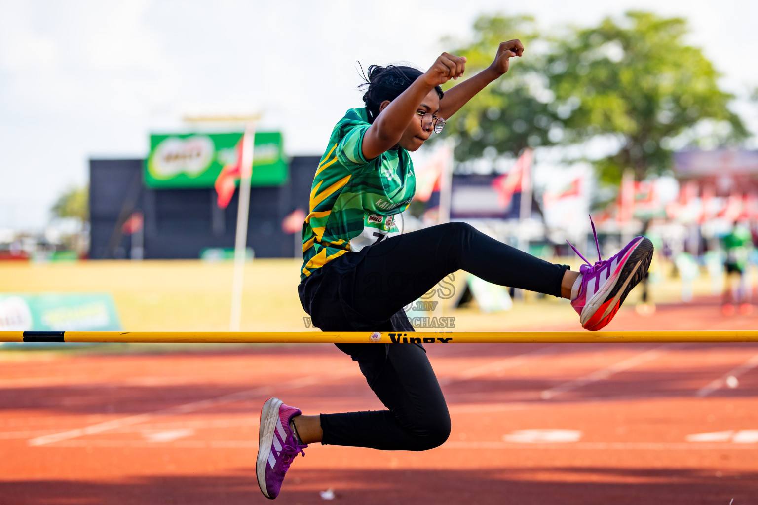 Day 4 of Inter-school Athletics Championship 2025 held in Ekuveni Synthetic Track, Male', Maldives on Thursday, 09th October 2025. Photos by: Nausham Waheed / Images.mv