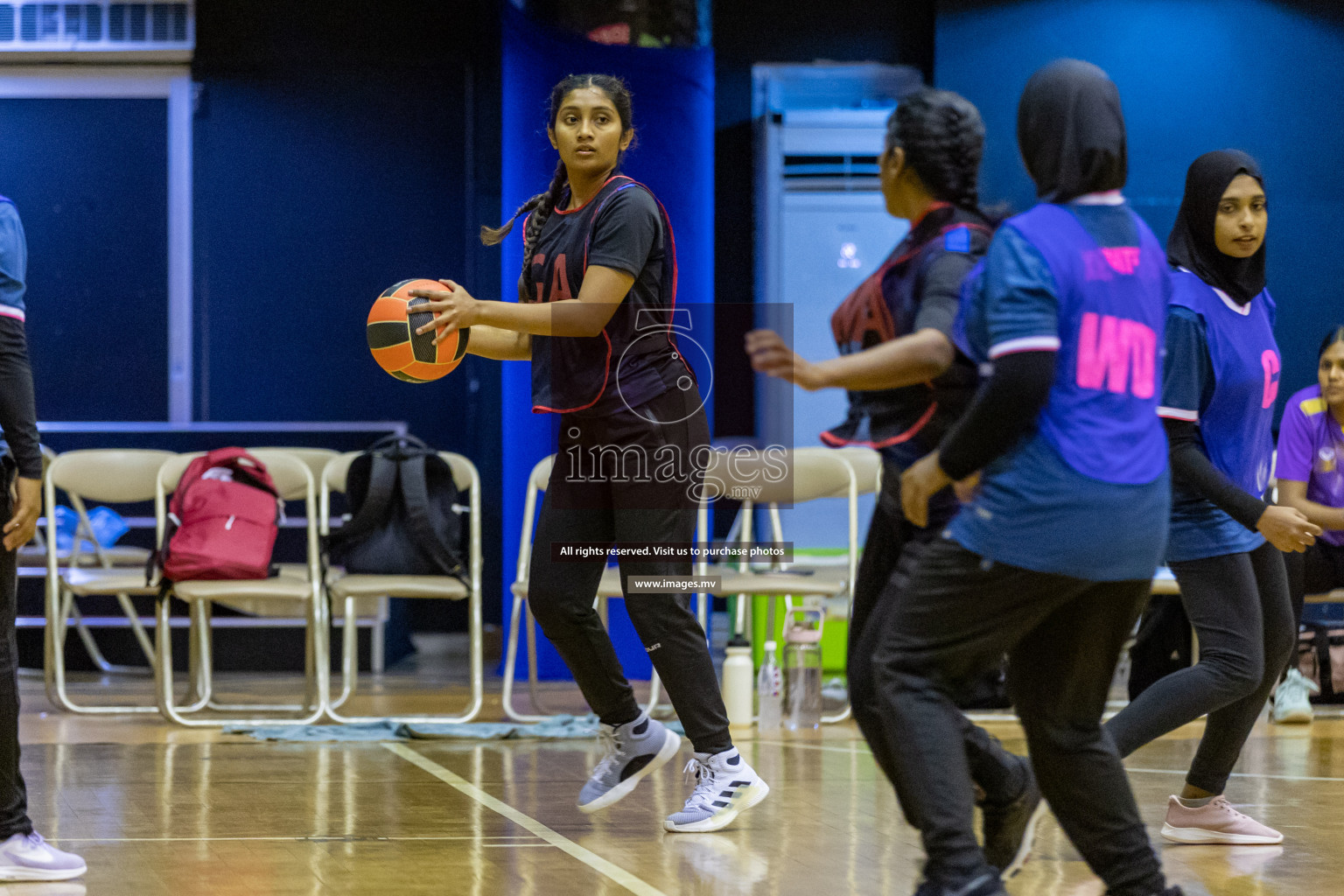 Xenith Sports Club vs Youth United Sports Club in the Milo National Netball Tournament 2022 on 18 July 2022, held in Social Center, Male', Maldives. Photographer: Shuu, Hassan Simah / Images.mv