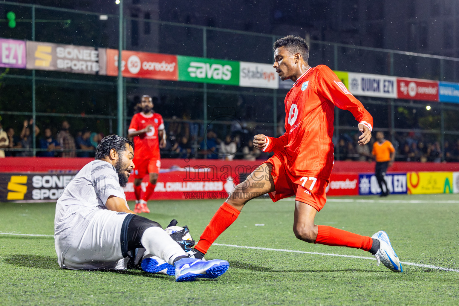Th Buruni vs Th Gaadhiffushi in Day 18 of Golden Futsal Challenge 2025 was held on Wednesday, 22nd January 2025, in Hulhumale', Maldives. Photos: Nausham Waheed / images.mv