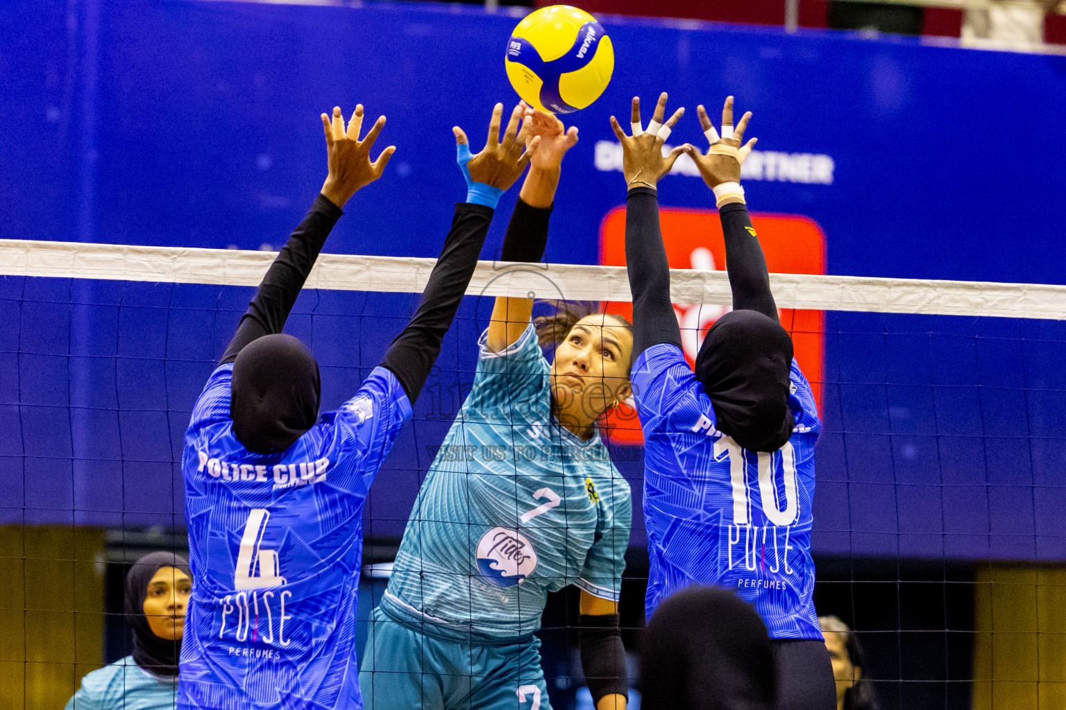 Club WAMCO vs Police Club in the final of National Volleyball Championship 2024 (women's division) was held in Social Center Indoor Hall on Thursday, 24th October 2024. Photos: Nausham Waheed/ images.mv