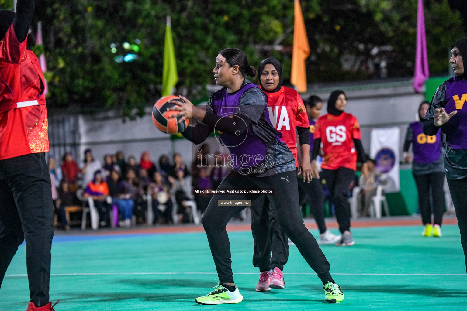 Final of Inter-School Parents Netball Tournament was held in Male', Maldives on 4th December 2022. Photos: Nausham Waheed / images.mv