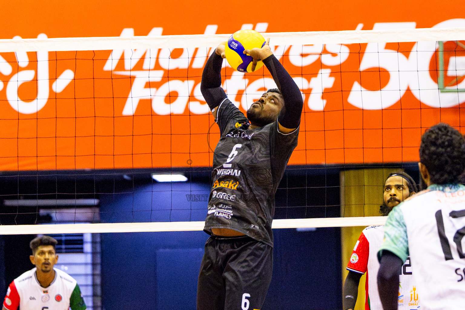 Dhivehi Sifainge Club vs Huraa Community Club in Semi Finals of MILO VAM Cup 2025 held in Male', Maldives on Tuesday, 1st July 2025 at Social Center Indoor Hall Photos By: Nausham Waheed / images.mv