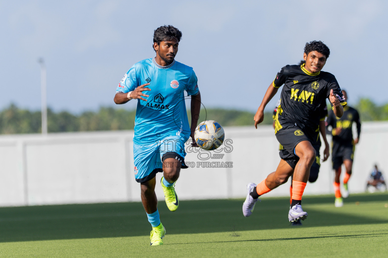 Irumathi FC VS Middle East in Day 5 of Eydhafushi Cup 2025 held in Eydhafushi Football Stadium at B. Eydhafushi, Maldives on Tuesday, 9th September 2025. Photos: Arif Rasheed / images.mv