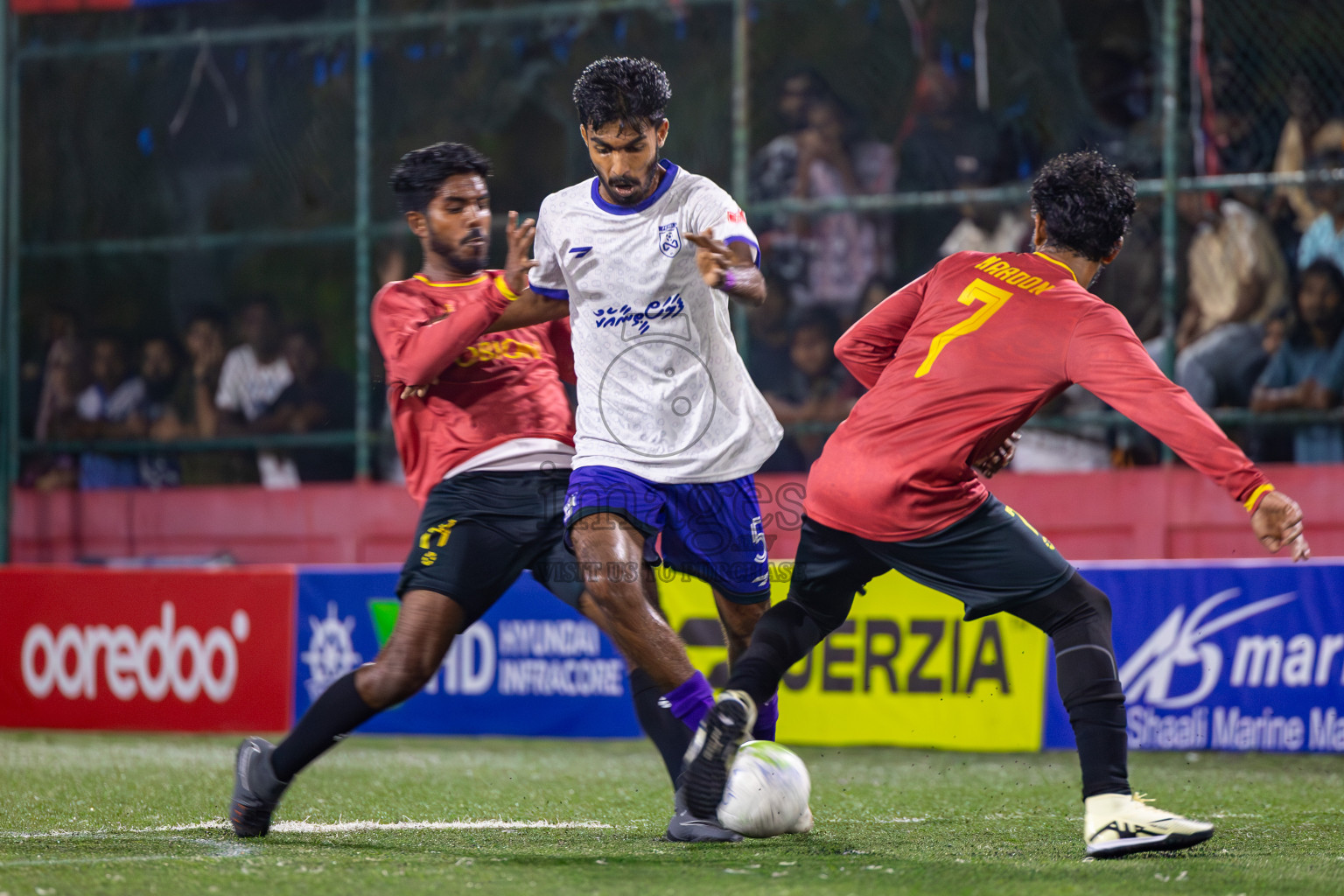 Dh Kudahuvadhoo  vs F Bilehdhoo on Day 34 of Golden Futsal Challenge 2024 was held on Monday, 19th February 2024, in Hulhumale', Maldives
Photos: Mohamed Mahfooz Moosa / images.mv