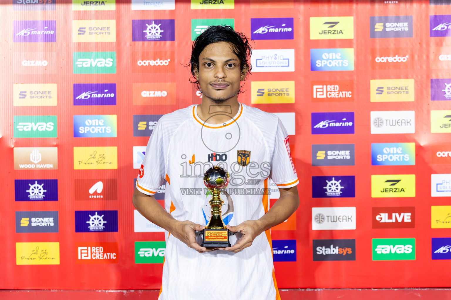 Th Hirilandhoo vs Th Buruni in Day 10 of Golden Futsal Challenge 2025 was held on Tuesday, 14th January 2025, in Hulhumale', Maldives Photos: Ismail Thoriq / images.mv
