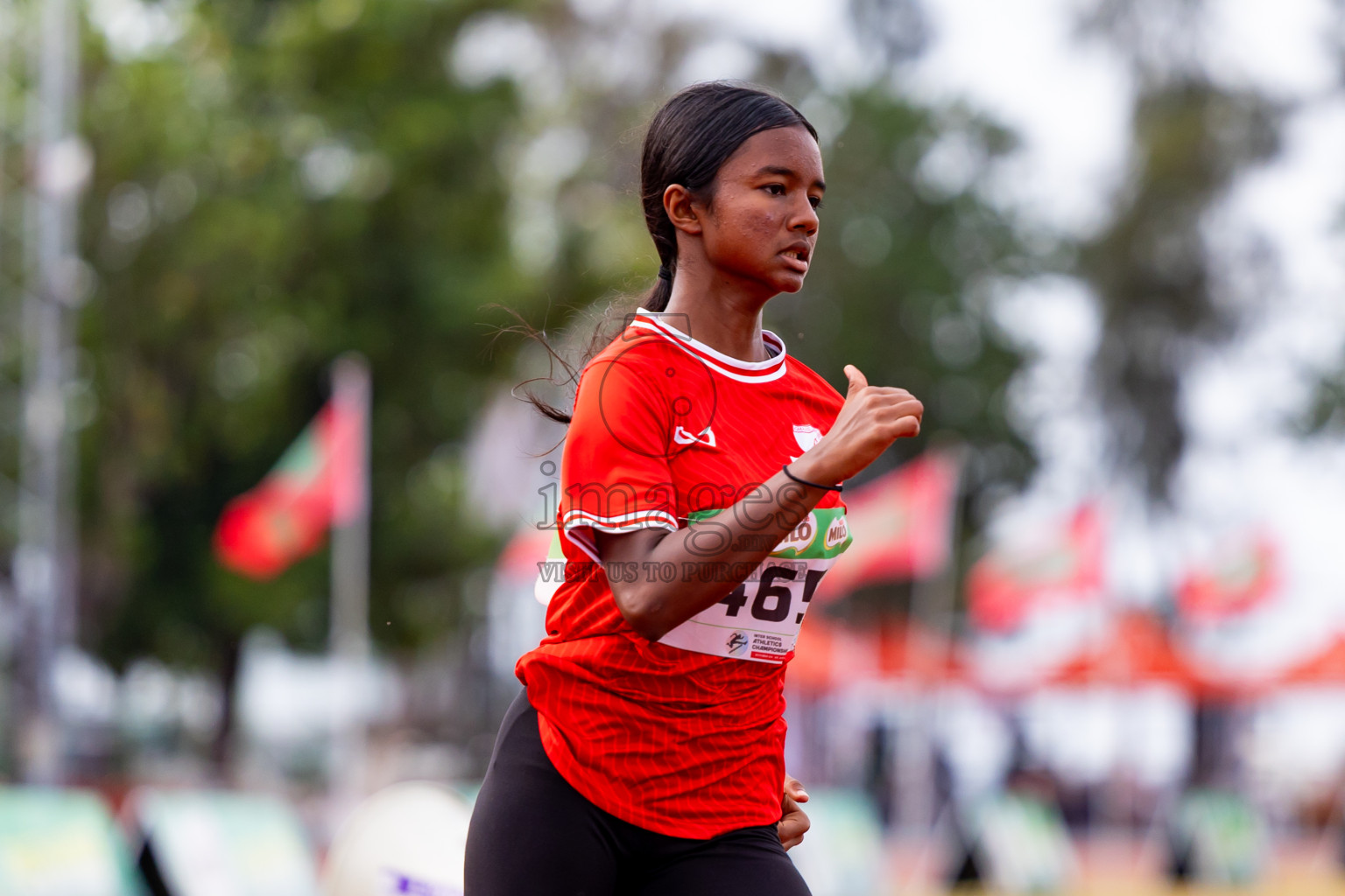 Day 4 of Inter-school Athletics Championship 2025 held in Ekuveni Synthetic Track, Male', Maldives on Thursday, 09th October 2025. Photos by: Nausham Waheed / Images.mv