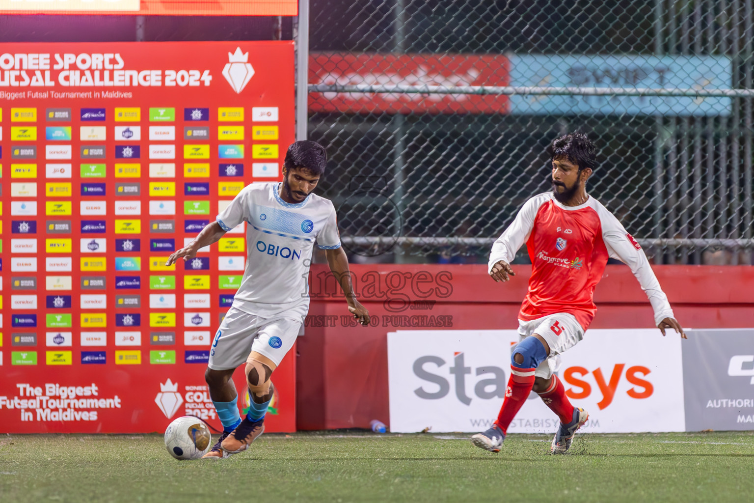 Sh Feydhoo vs N Kendhikulhudhoo on Day 37 of Golden Futsal Challenge 2024 was held on Thursday, 22nd February 2024, in Hulhumale', Maldives
Photos: Ismail Thoriq / images.mv