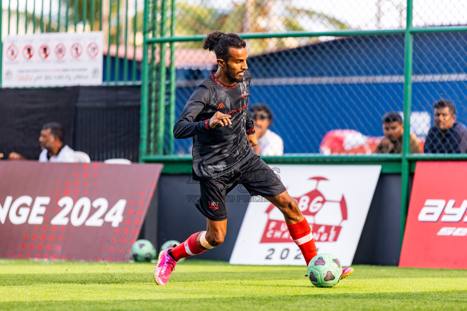 The One vs Fasthari SC in Day 15 of BG Futsal Challenge 2024 was held on Tuesday, 26th March 2024, in Male', Maldives Photos: Nausham Waheed / images.mv