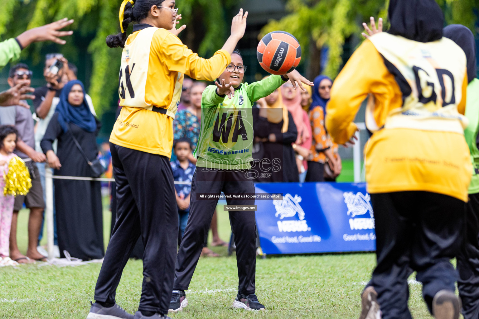 Day 2 of Nestle' Kids Netball Fiesta 2023 held in Henveyru Stadium, Male', Maldives on Thursday, 1st December 2023. Photos by Nausham Waheed / Images.mv