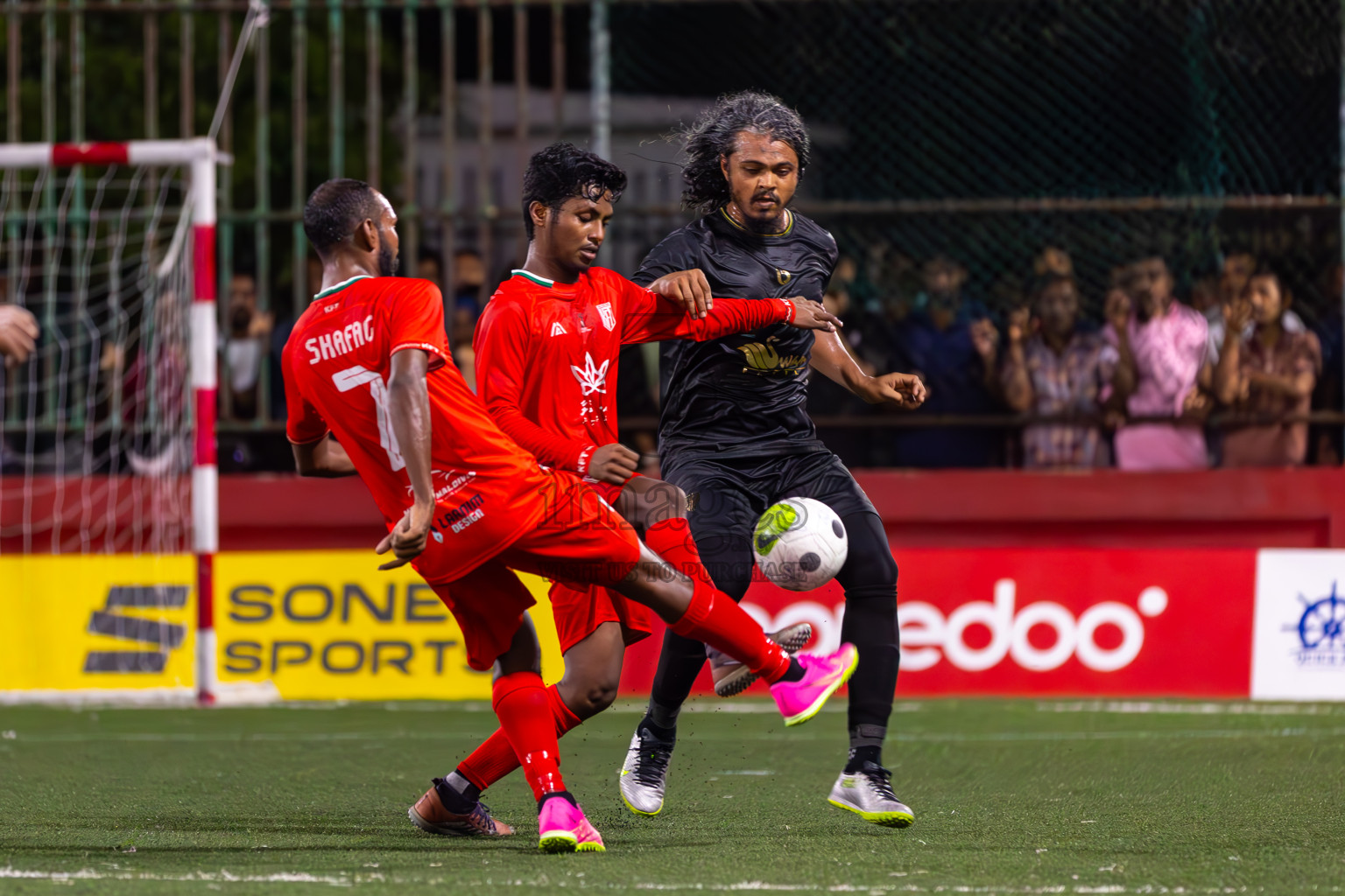 HA Kelaa vs HA Utheemu in Day 9 of Golden Futsal Challenge 2024 was held on Tuesday, 23rd January 2024, in Hulhumale', Maldives
Photos: Ismail Thoriq / images.mv