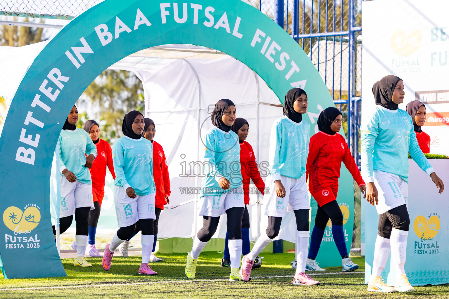 Dhonfanu vs Eydhafushi in Day 1 of Better in Baa Futsal Fiesta 2025 Woman's division held in B. Eydhafushi, Maldives on Wednesday, 5th November 2025. Photos: Nausham Waheed / images.mv