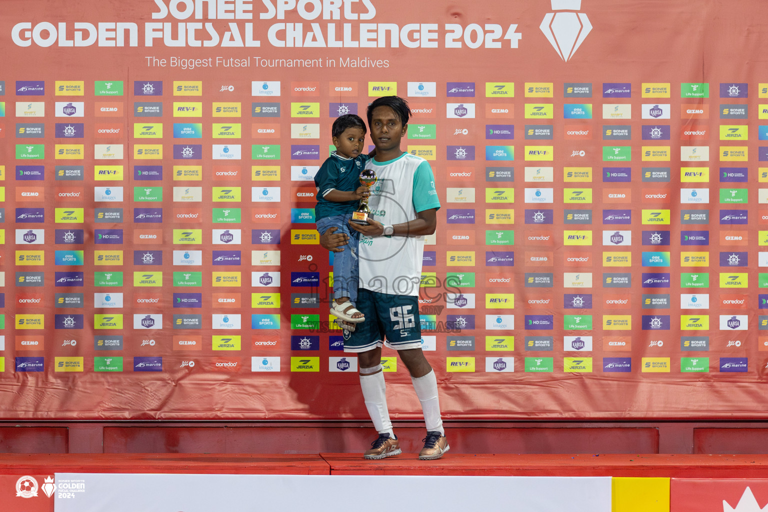 R Dhuvaafaru vs R Alifushi in Day 18 of Golden Futsal Challenge 2024 was held on Thursday, 1st February 2024, in Hulhumale', Maldives Photos: Mohamed Mahfooz Moosa, / images.mv