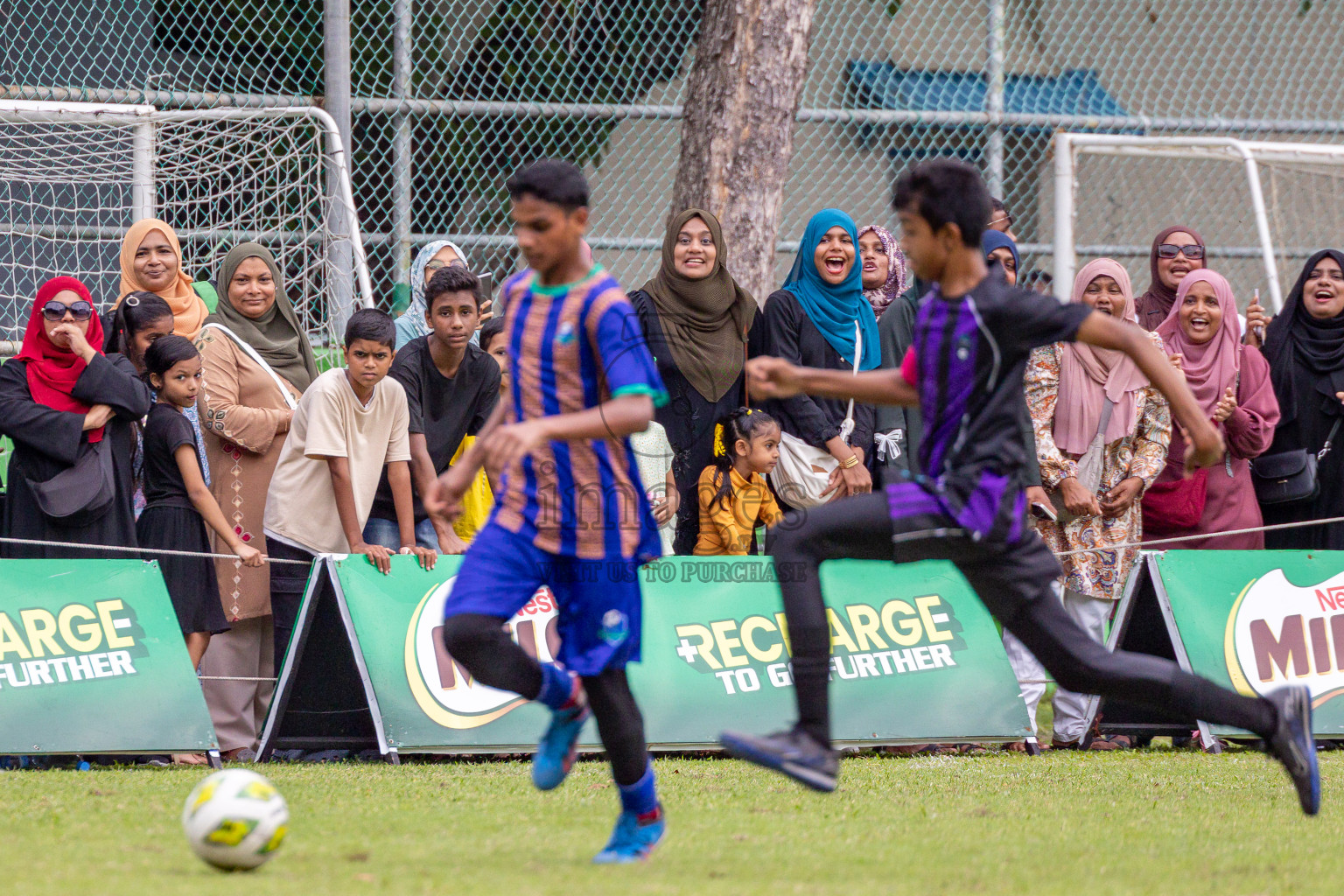 Day 2 of MILO Academy Championship 2025 (U14) was held on Friday, 31st October 2025 at Henveiru Football Grounds, Male', Maldives . 
Photos: Hassan Simah / images.mv