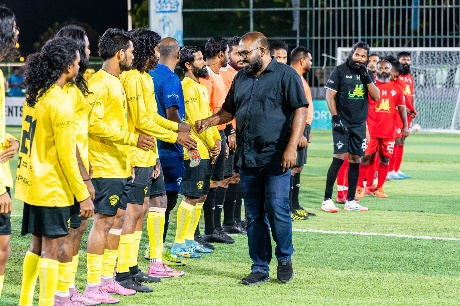 Kanmathi SC VS Kanmathi FC in Day 5 - Fonadhoo Youth Futsal Challenge 2025 held in Fonadhoo Futsal Stadium, L. Fonadhoo, Maldives on Thursday, 30th October 2025 Photos: Arif Rasheed / images.mv