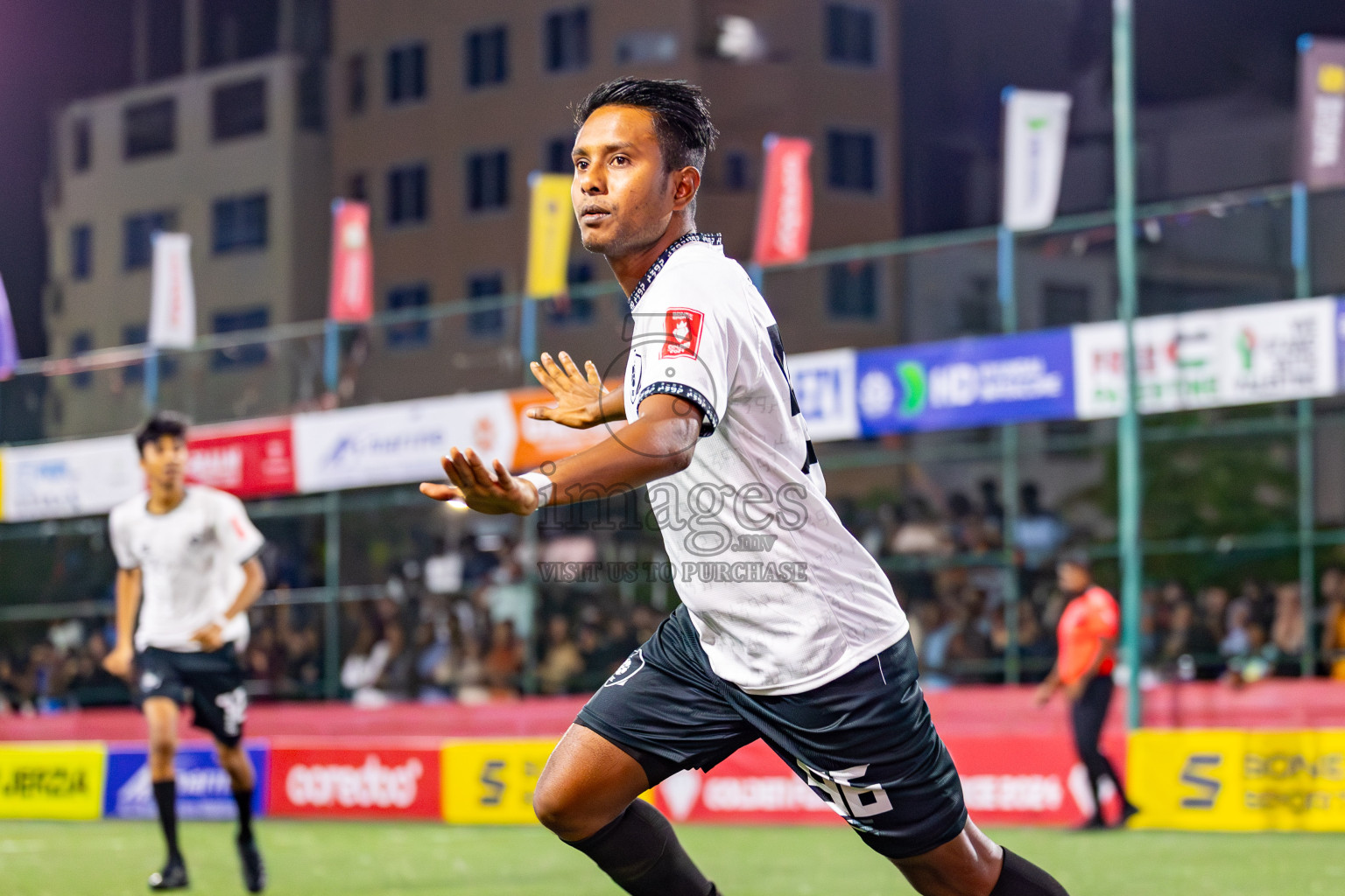 R Dhuvaafaru vs R Alifushi on Day 37 of Golden Futsal Challenge 2024 was held on Thursday, 22nd February 2024, in Hulhumale', Maldives
Photos: Mohamed Mahfooz Moosa/ images.mv