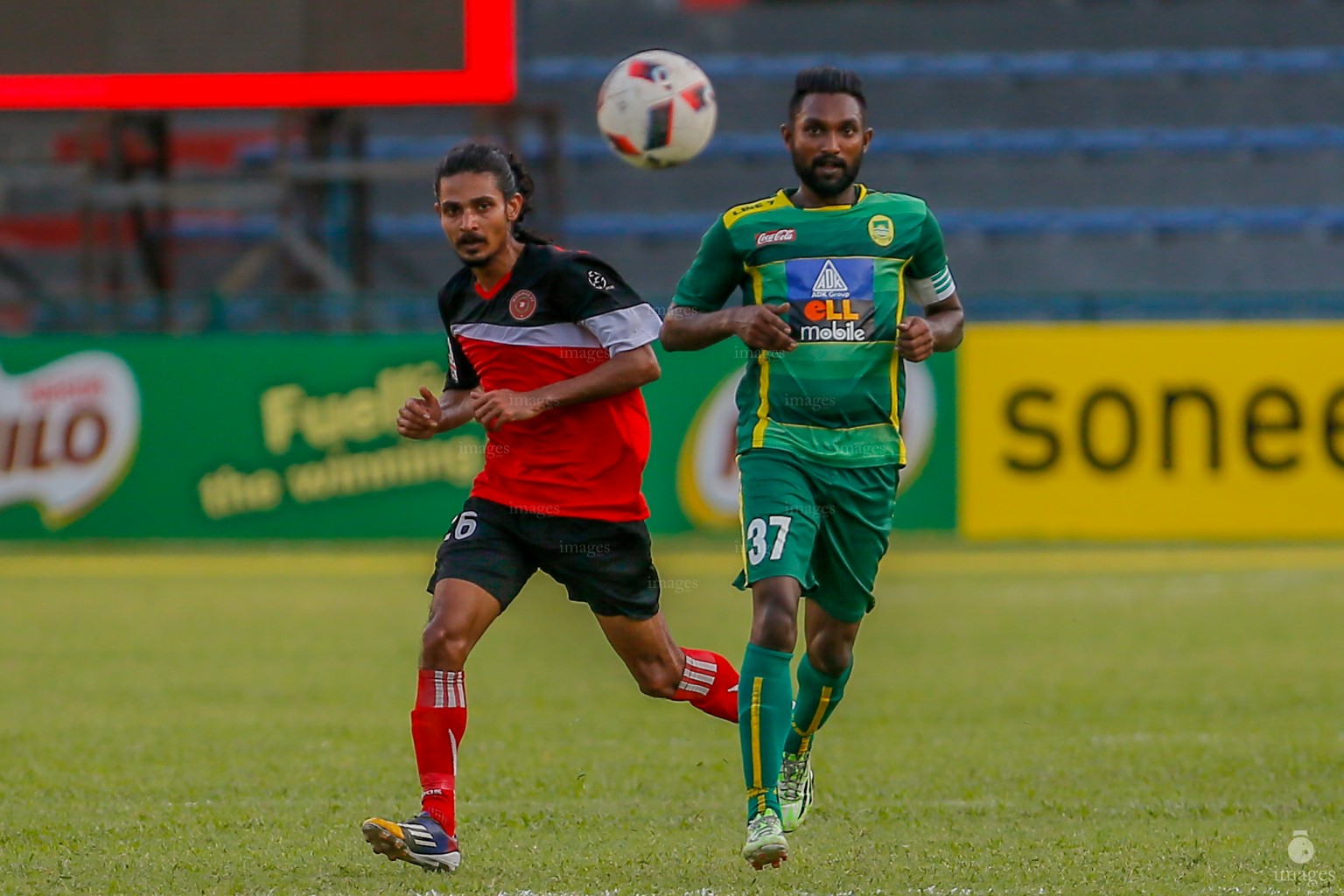 Ooredoo Dhivehi Premier League 2017, Maziya SR vs Maalhos (Images.mv Photo / Ismail Thoriq)