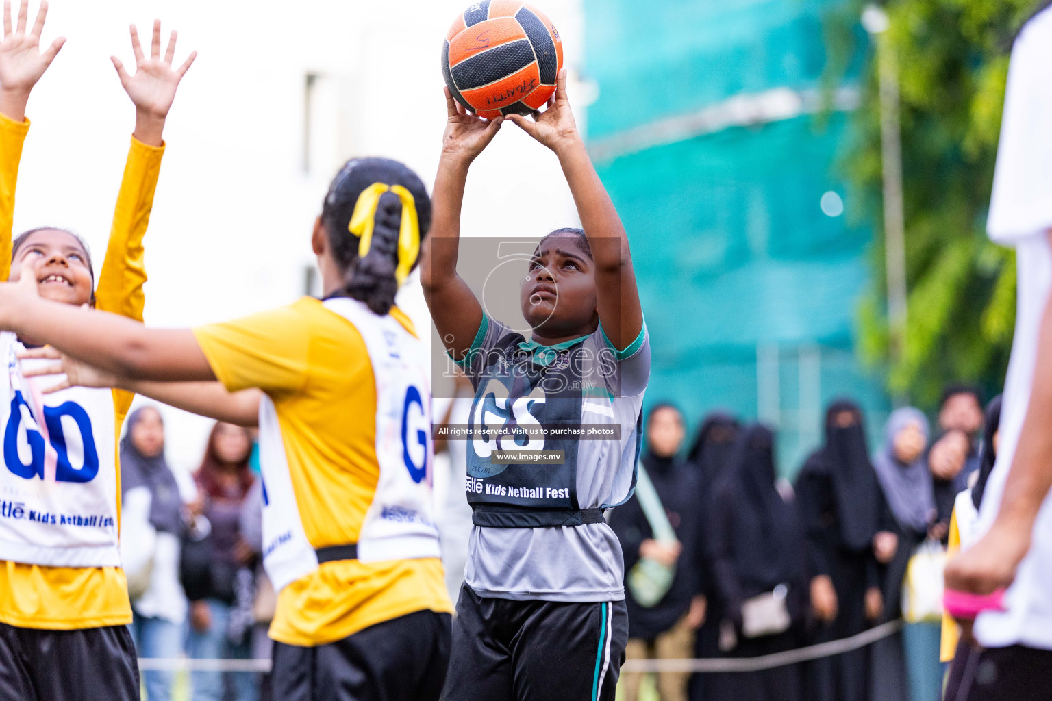 Day 2 of Nestle' Kids Netball Fiesta 2023 held in Henveyru Stadium, Male', Maldives on Thursday, 1st December 2023. Photos by Nausham Waheed / Images.mv