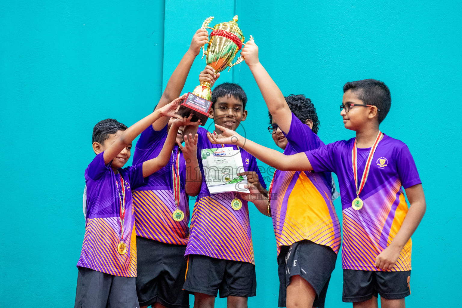 Senior Finals and Awarding ceremony of Interschool Table Tennis Tournament 2024 was held in Male' TT Hall, Male', Maldives on Saturday, 10th August 2024.
Photos: Ismail Thoriq / images.mv