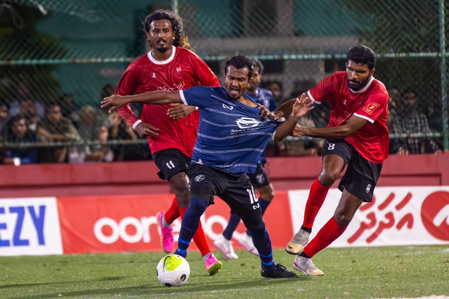 K Gaafaru vs K Himmafushi in Day 22 of Golden Futsal Challenge 2024 was held on Monday , 5th February 2024 in Hulhumale', Maldives
Photos: Ismail Thoriq / images.mv