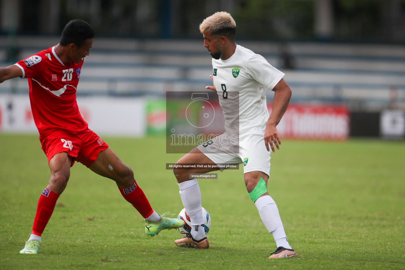 Nepal vs Pakistan in SAFF Championship 2023 held in Sree Kanteerava Stadium, Bengaluru, India, on Tuesday, 27th June 2023. Photos: Nausham Waheed, Hassan Simah / images.mv