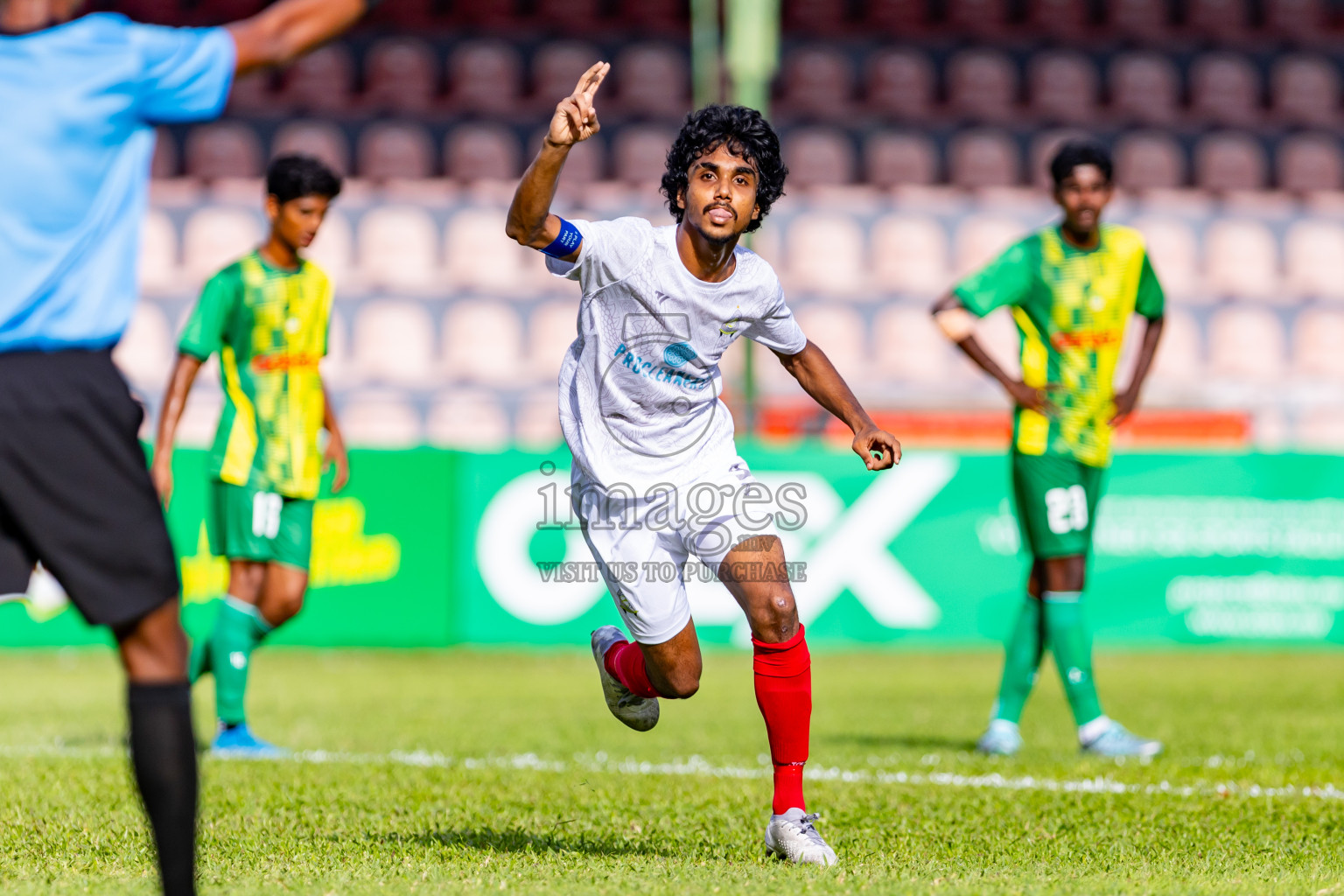 Maziya SRC vs Club Green Streets in Day 2 of Under 19 Youth Championship 2024 was held at National Stadium in Male', Maldives on Monday, 10th June 2024. Photos: Nausham Waheed / images.mv b