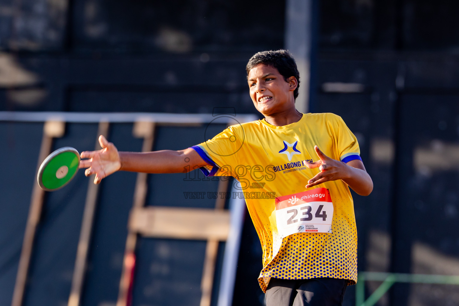 Day 4 of Inter-school Athletics Championship 2025 held in Ekuveni Synthetic Track, Male', Maldives on Thursday, 09th October 2025. Photos by: Nausham Waheed / Images.mv