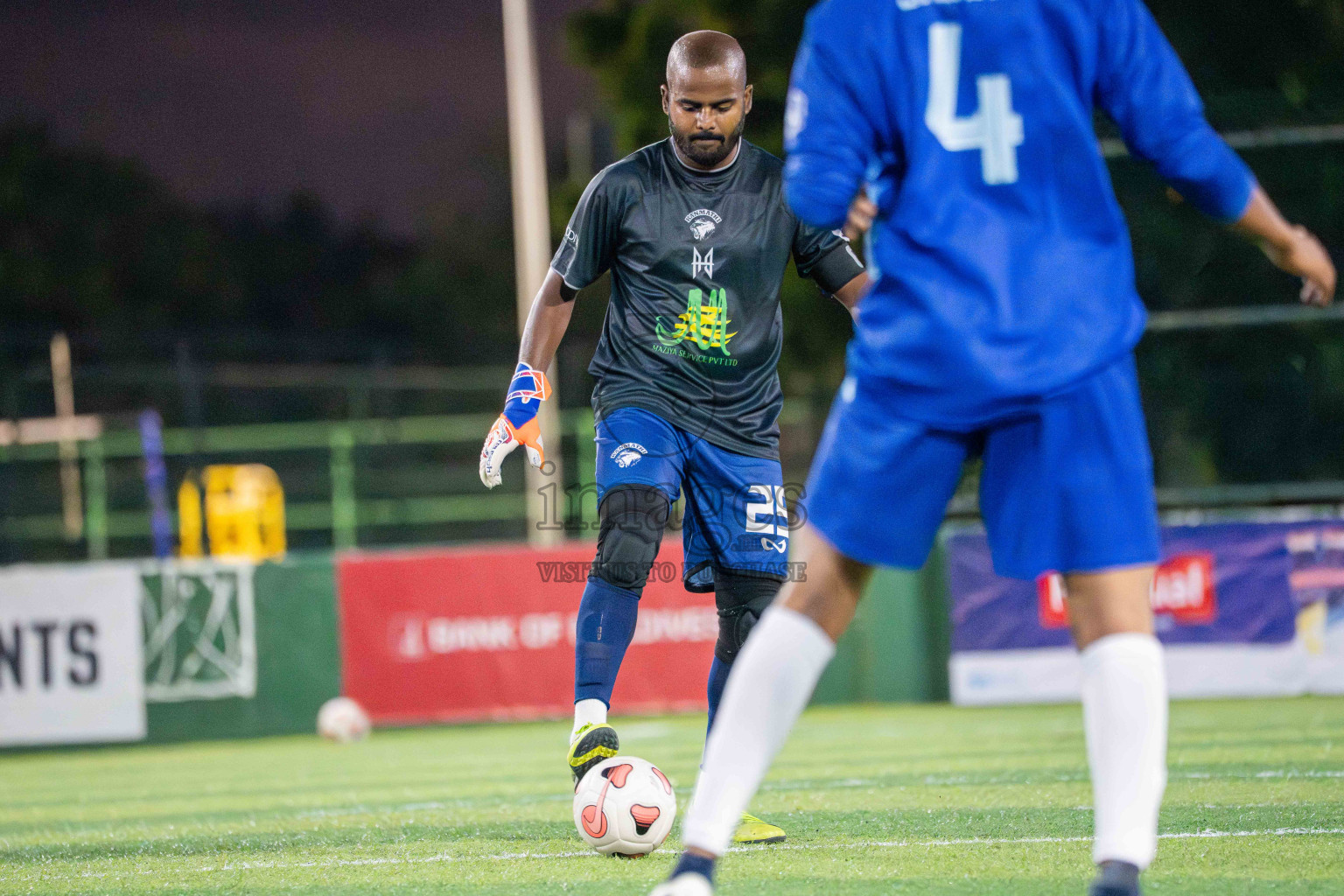 Kanmathi SC VS Laamu Blues in Day 1 - Fonadhoo Youth Futsal Challenge 2025 was held in Fonadhoo Futsal Stadium, L. Fonadhoo, Maldives on Sunday, 26th October 2025 Photos: Arif Rasheed / images.mv