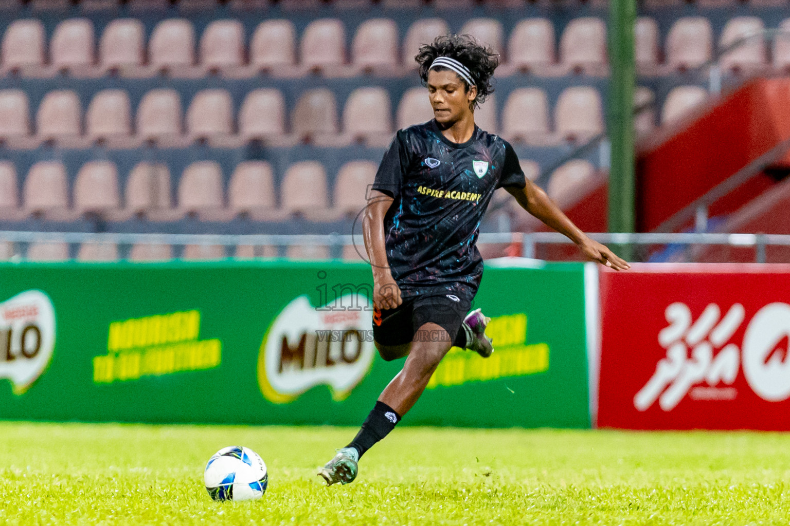 Maziya SRC vs Club Eagles in Day 4 of Under 19 Youth Championship 2024 was held at National Stadium in Male', Maldives on Thursday, 13th June 2024. Photos: Nausham Waheed / images.mv