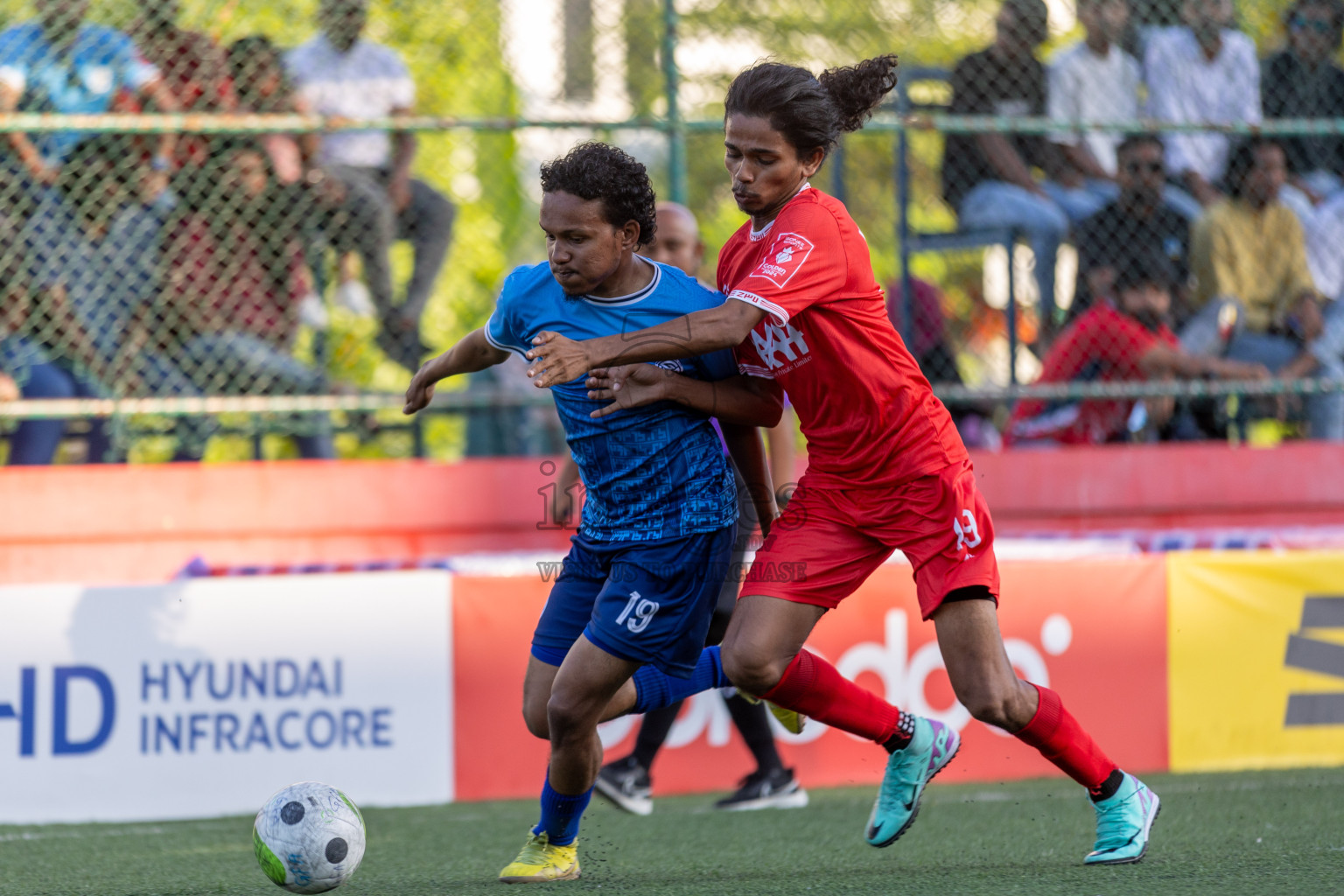 GA Kondey vs GA Gemanafushi in Day 5 of Golden Futsal Challenge 2024 was held on Friday, 19th January 2024, in Hulhumale', Maldives Photos: Mohamed Mahfooz Moosa / images.mv