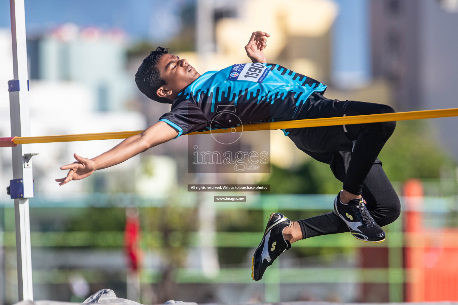 Day 1 of Inter-School Athletics Championship held in Male', Maldives on 22nd May 2022. Photos by: Nausham Waheed / images.mv