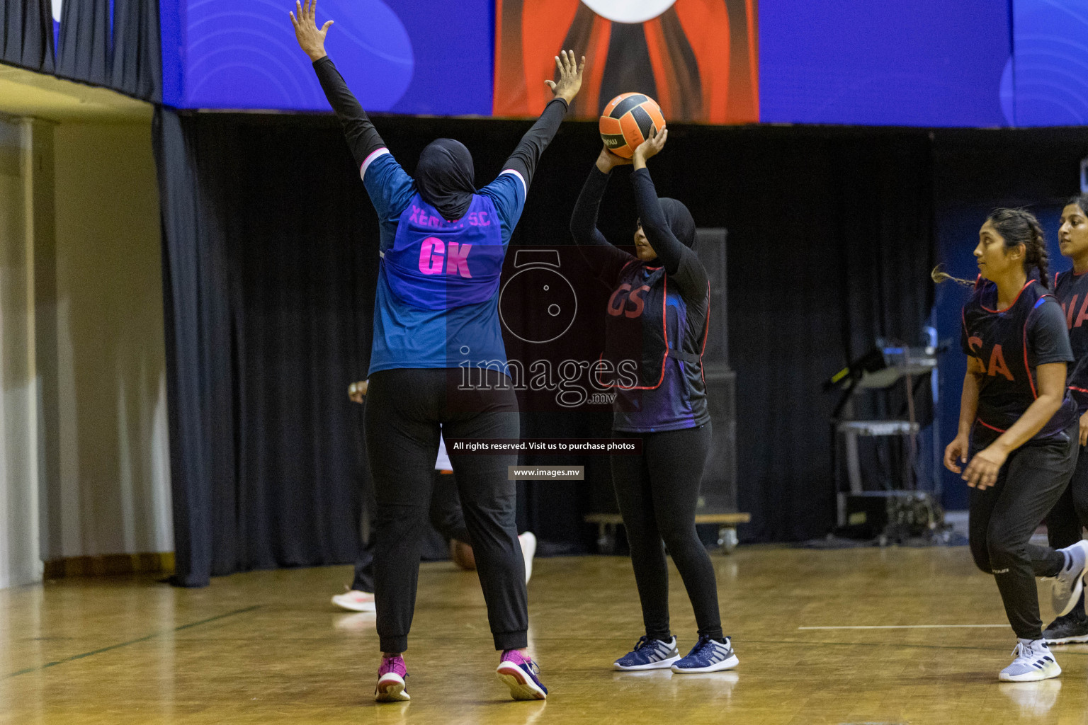 Xenith Sports Club vs Youth United Sports Club in the Milo National Netball Tournament 2022 on 18 July 2022, held in Social Center, Male', Maldives. Photographer: Shuu, Hassan Simah / Images.mv