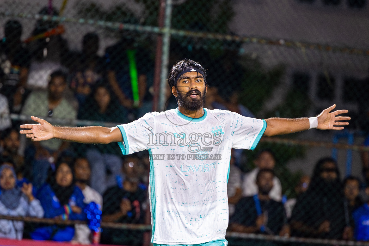 Fenaka vs MPL in the Quarter Finals of Club Maldives Cup 2025 was held in Rehendhi Futsal Ground, Hulhumale', Maldives on Friday, 17th October 2025. Photos: Ismail Thoriq, Hassan Simah / images.mv