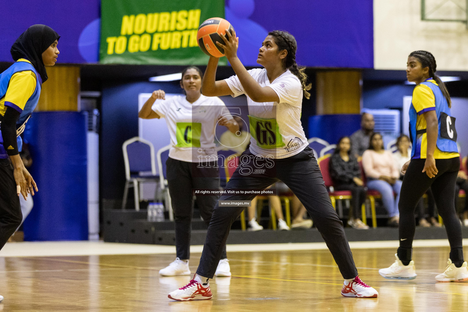 Club Green Streets vs Kulhudhufushi Y&RC in the 1st Division Final of Milo National Netball Tournament 2022 on 22nd July 2022 held in Social Center, Male', Maldives. Photographer: Shuu / images.mv