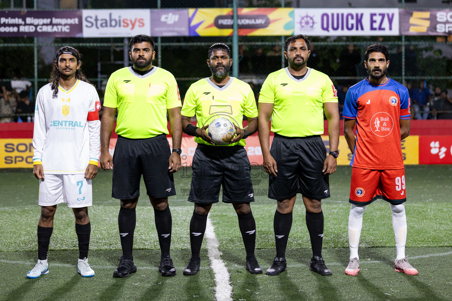 S Maradhoo vs S Meedhoo in Day 12 of Golden Futsal Challenge 2025 was held on Thursday, 16th January 2025, in Hulhumale', Maldives.
Photos: Hassan Simah / images.mv