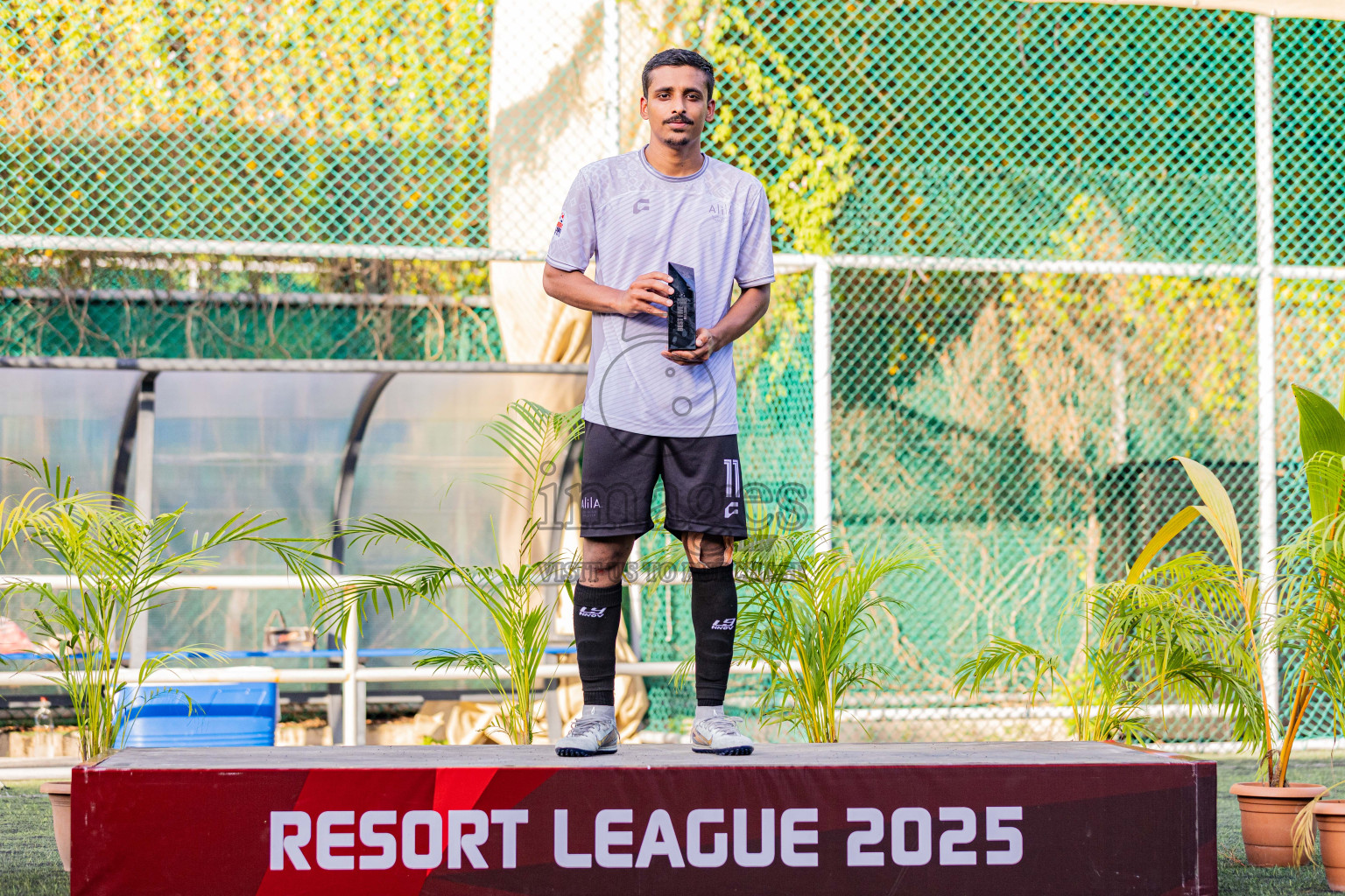 Resort League 2025 Raa Zone - Final Match
Joali vs kothaifaru in Resort League 2025 (Raa Zone) was held on Thursday, 21th august 2025 in JOALI Maldives Resort, Raa Atoll, Maldives. Photos: Areef Adam / images.mv