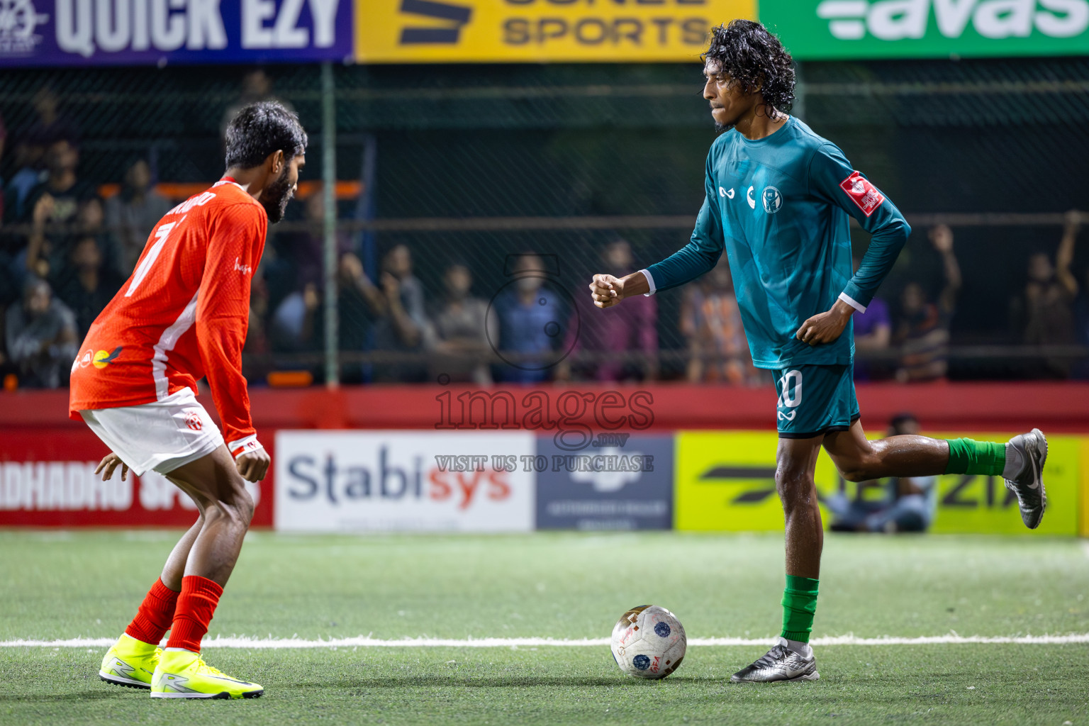 HA Ihavandhoo vs HA Muraidhoo in Day 5 of Golden Futsal Challenge 2025 on Thursday, 9th January 2025, in Hulhumale', Maldives
Photos: Ismail Thoriq / images.mv