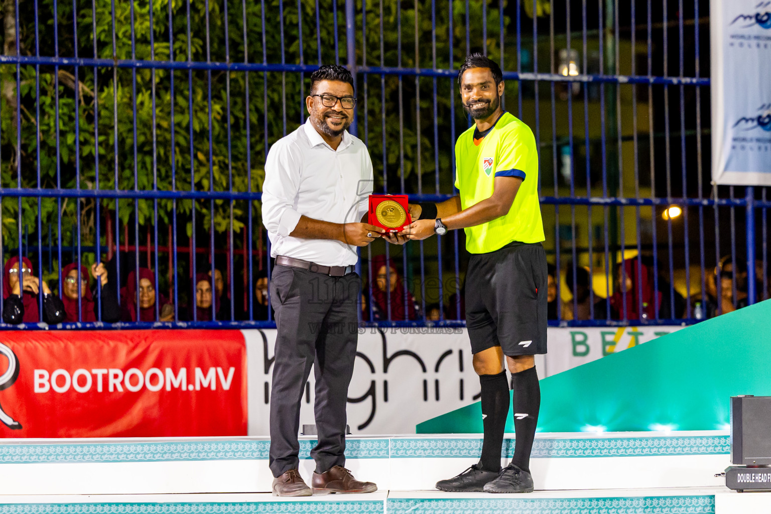 Closing Ceremony of Better in Baa Futsal Fiesta 2025 held in B. Eydhafushi, Maldives on Monday, 17th November 2025. Photos: Nausham Waheed / images.mv