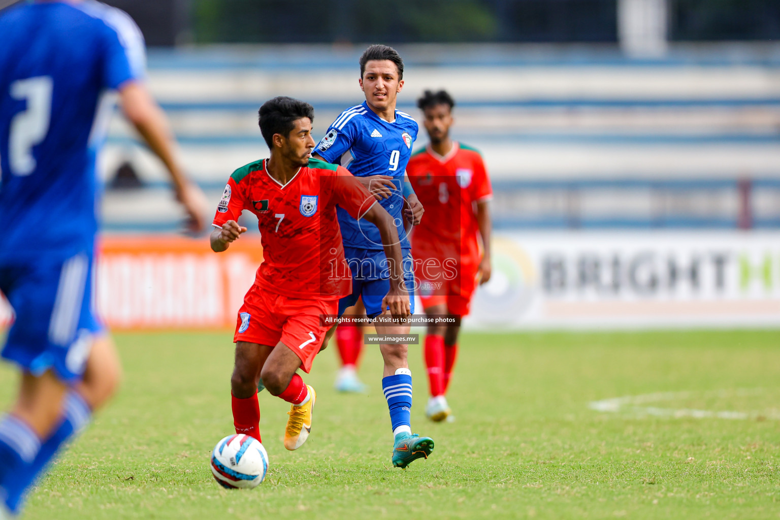 Kuwait vs Bangladesh in the Semi-final of SAFF Championship 2023 held in Sree Kanteerava Stadium, Bengaluru, India, on Saturday, 1st July 2023. Photos: Nausham Waheed, Hassan Simah / images.mv