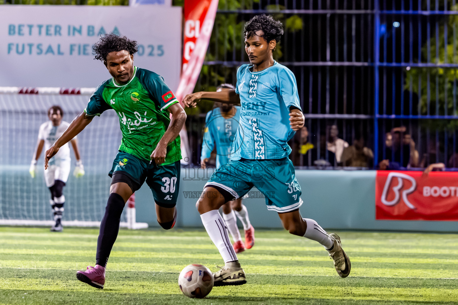 Maalhos vs Kamadhoo in Day 2 of Better in Baa Futsal Fiesta 2025 Men's division held in B. Eydhafushi, Maldives on Thursday, 6th November 2025. Photos: Nausham Waheed / images.mv