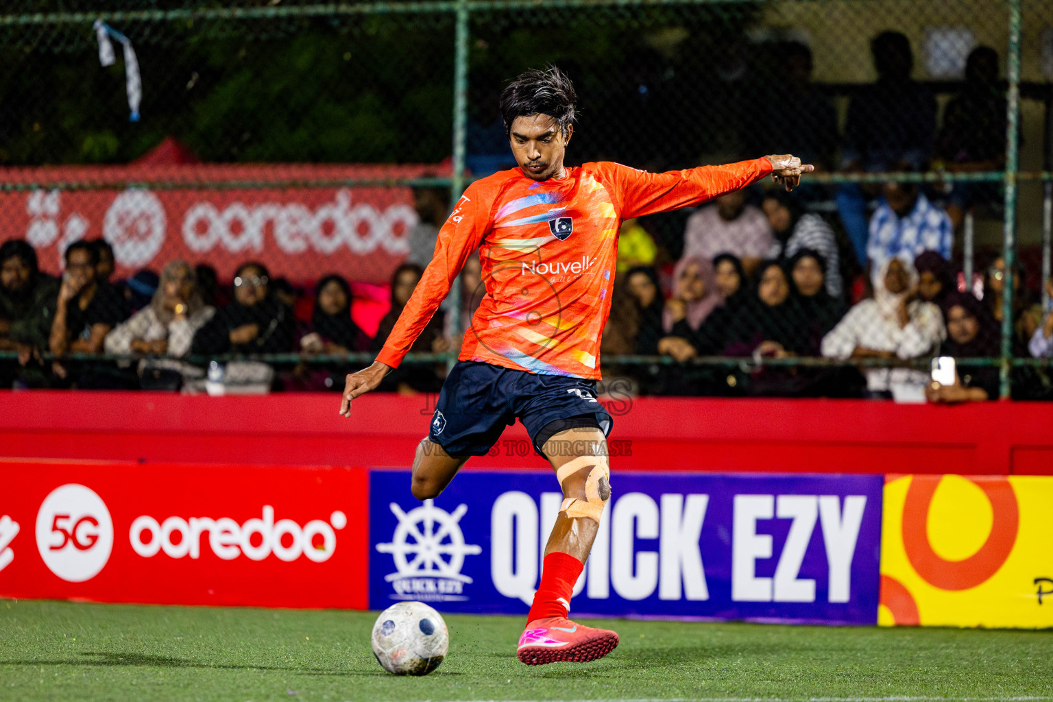 SH Milandhoo vs SH Kanditheemu in zone round on Day 32 of Golden Futsal Challenge 2025 was held on Wednesday , 5th February 2025, in Hulhumale', Maldives. Photos: Nausham Waheed / images.mv