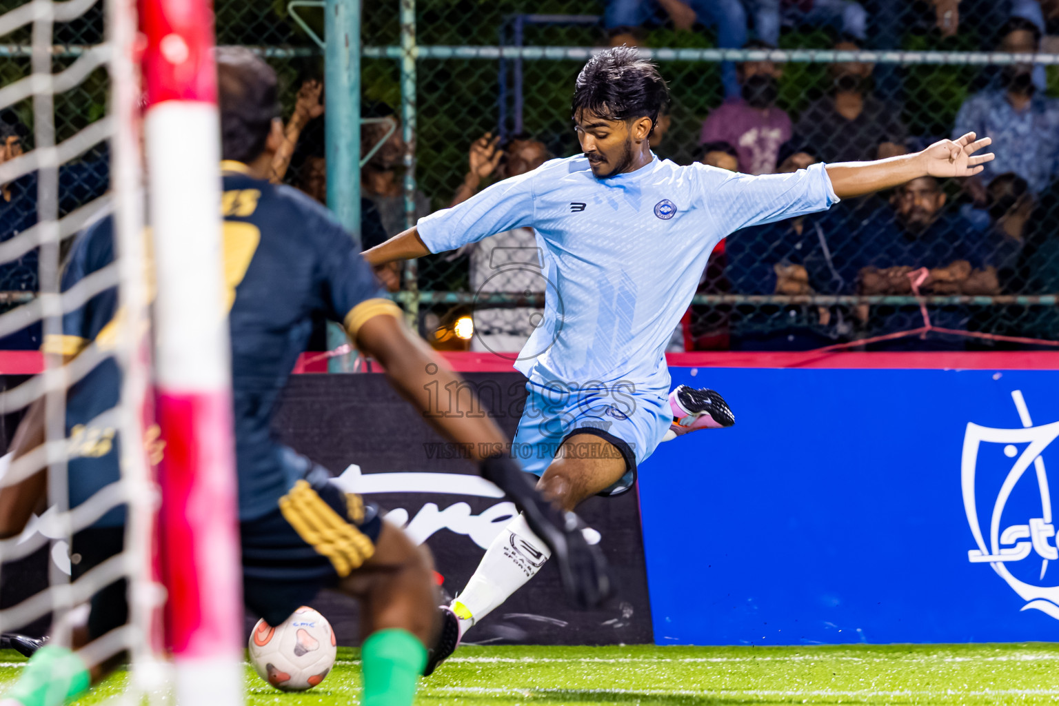 Team Badhahi vs Male City Council in Quater Finals of Club Maldives Cup Classic 2025 was held in Rehendi Futsal Ground, Hulhumale', Maldives on Saturday, 27th September 2025. Photos: Nausham Waheed / images.mv