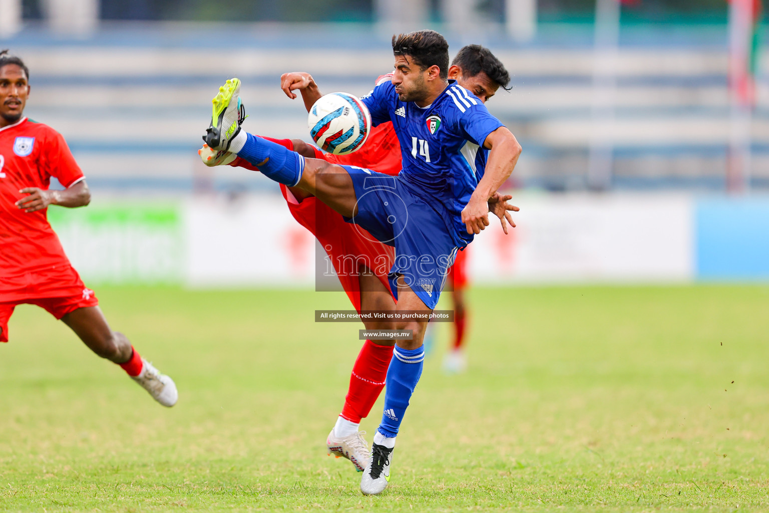 Kuwait vs Bangladesh in the Semi-final of SAFF Championship 2023 held in Sree Kanteerava Stadium, Bengaluru, India, on Saturday, 1st July 2023. Photos: Nausham Waheed, Hassan Simah / images.mv